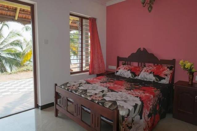 Blue Marine Beach Resort Varkala Bagian luar foto